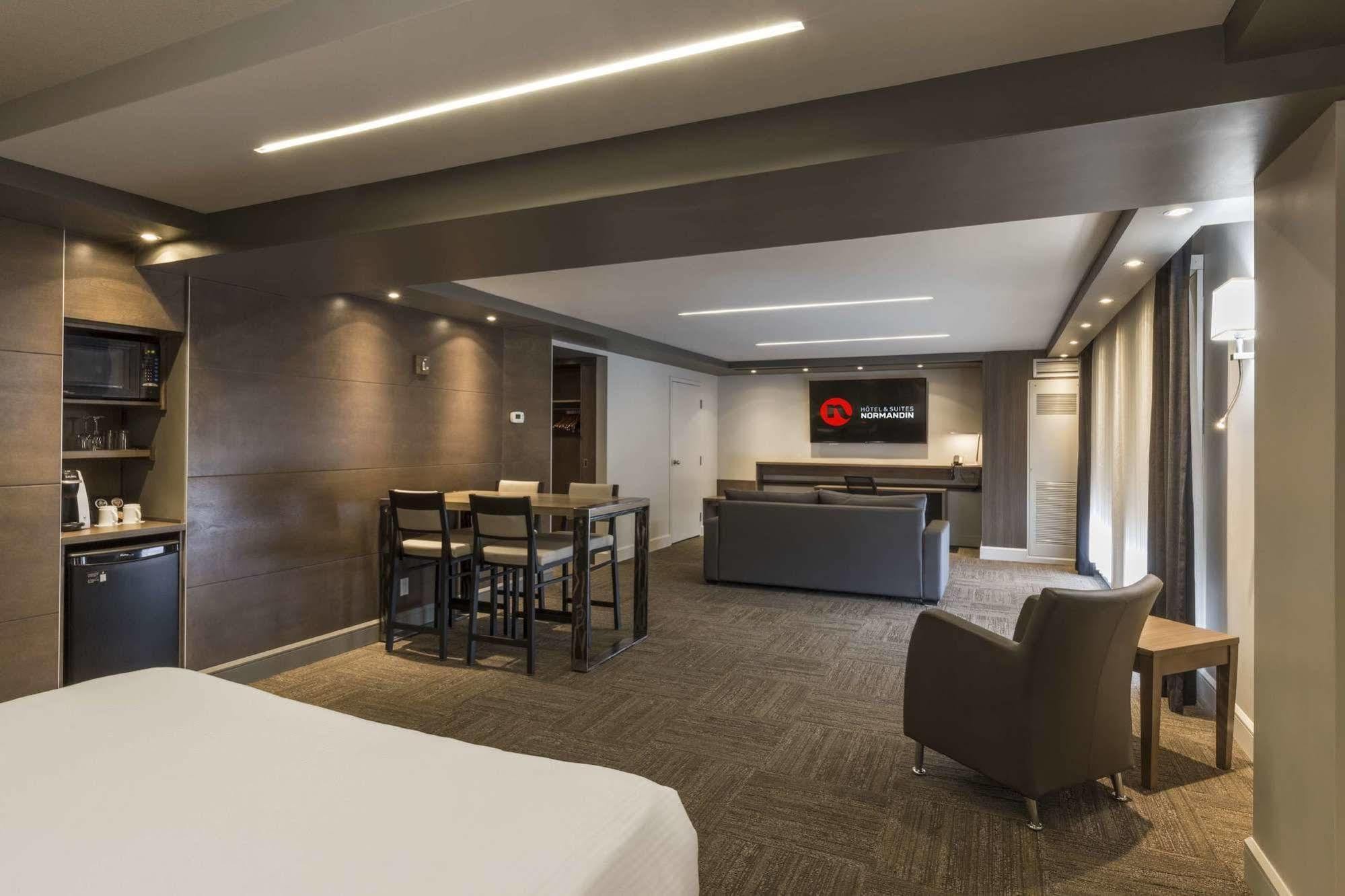Hotel & Suites Normandin Quebec Exterior photo